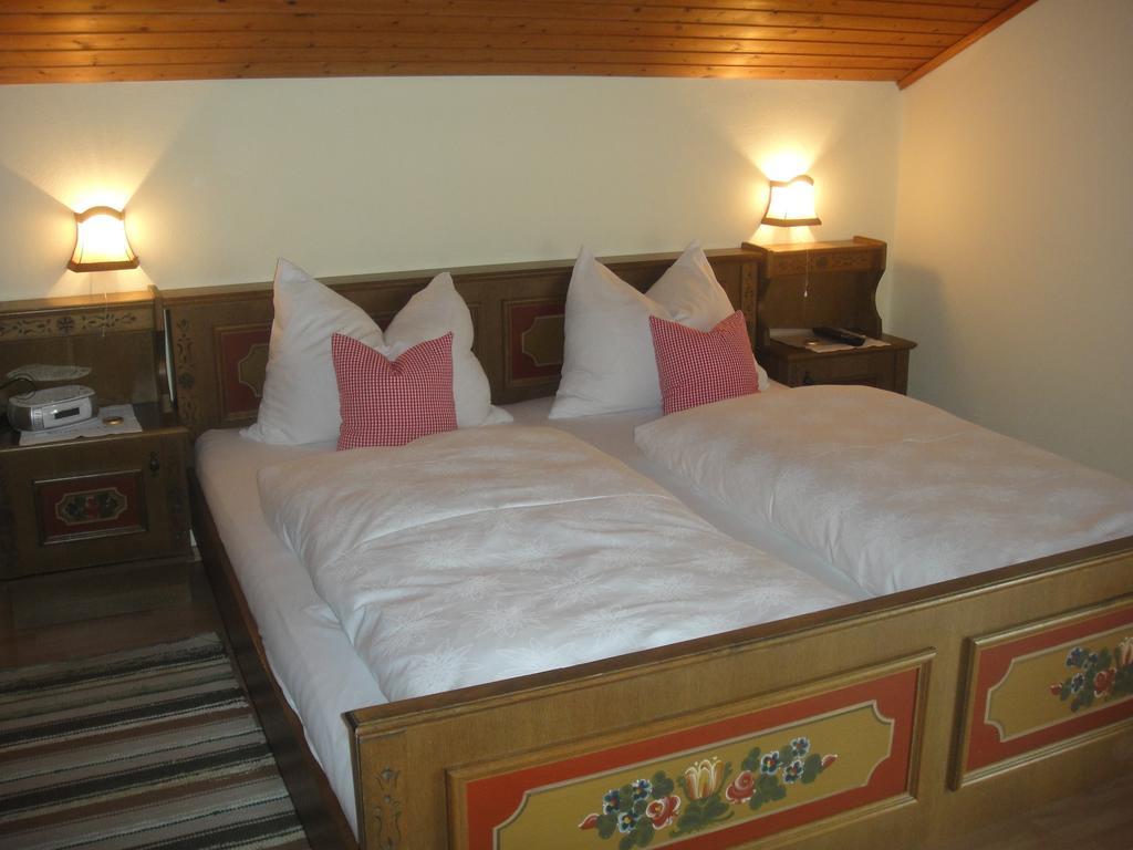 Ferienwohnung Haus Lehen Sankt Koloman Chambre photo